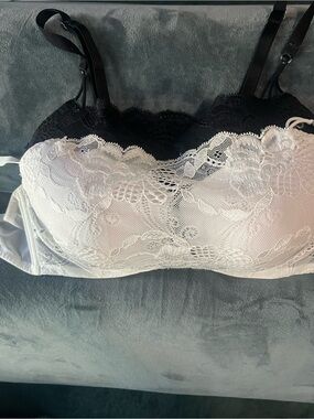 Two Natori Lace Overlay Cleavage-Covering Cami Bandeau Bras
